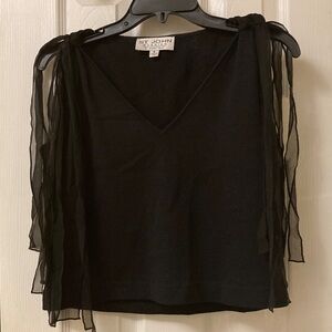 ST. John Evening By Marie Gray Black V-Neck Top with Multi Sheer Sleeves
SIZE S